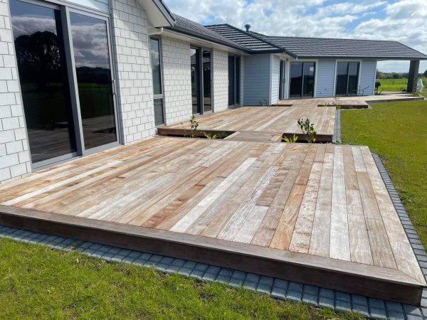 expert deck building