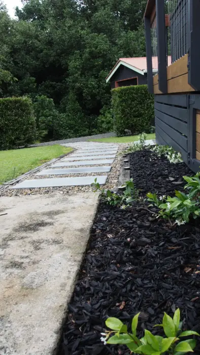 Black Mulch used beside path